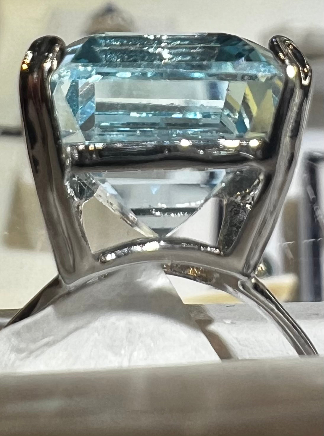 Blue Topaz White Gold Ring